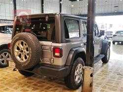 جیپ رانگلەر